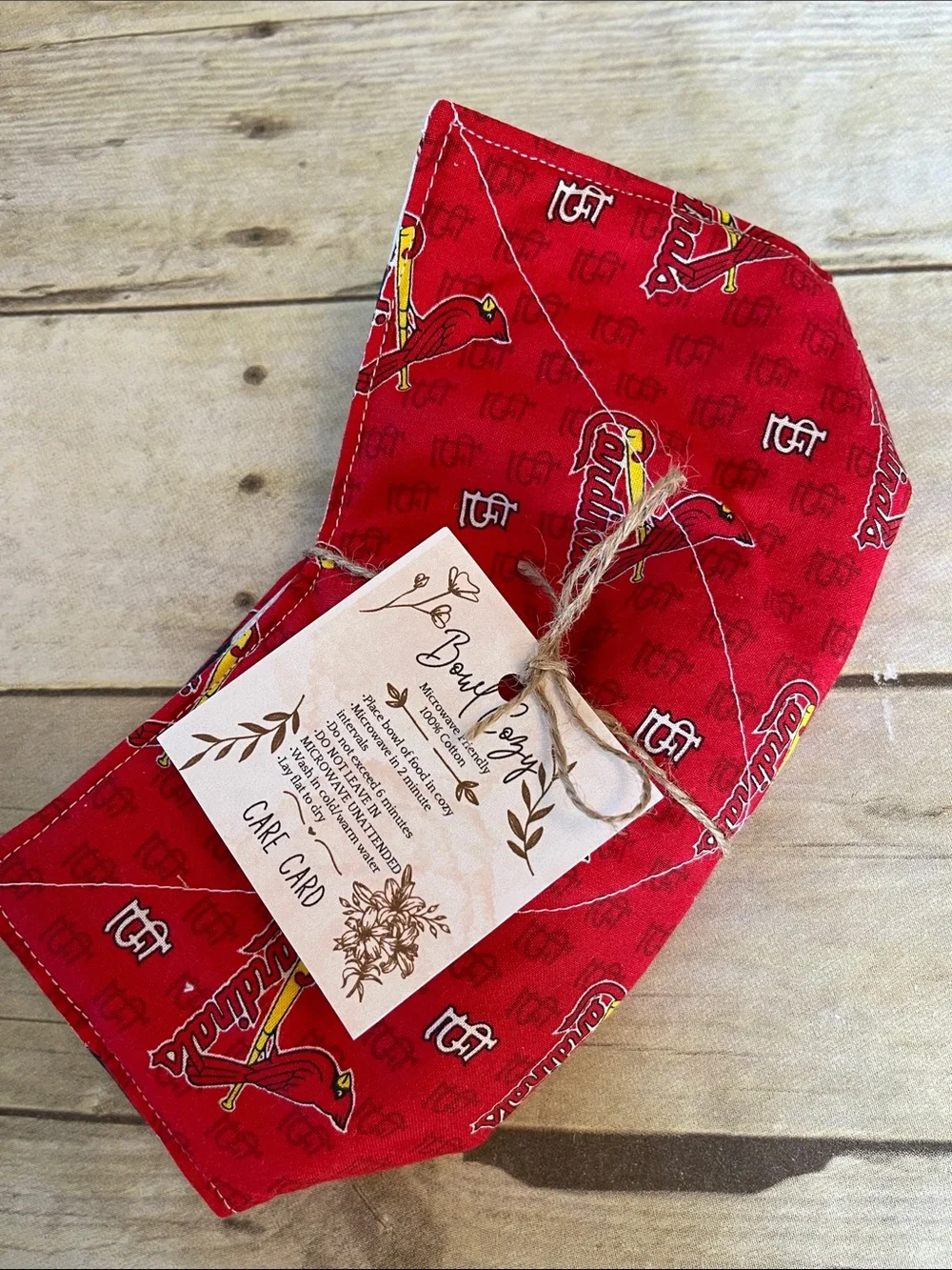 Micro/Ice Cream Bowl Cozy Reversible Fabric Bowl MLB Cardinals